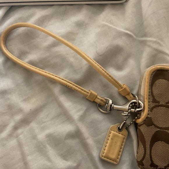 Coach Signature Accordion Zip Wristlet Wallet – Brown Canvas - Picture 3 of 13